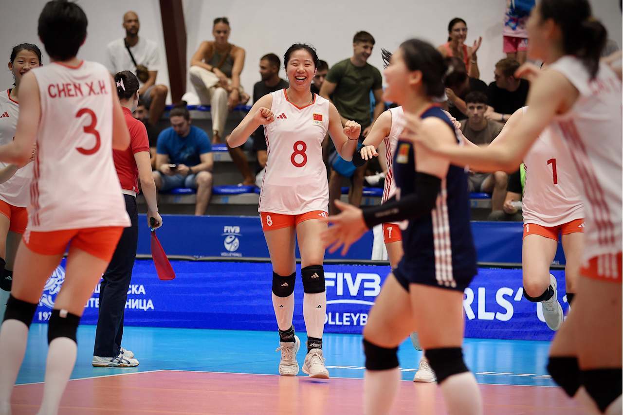 中国女排17-24演惊天大逆转 U19世锦赛16强全部出炉