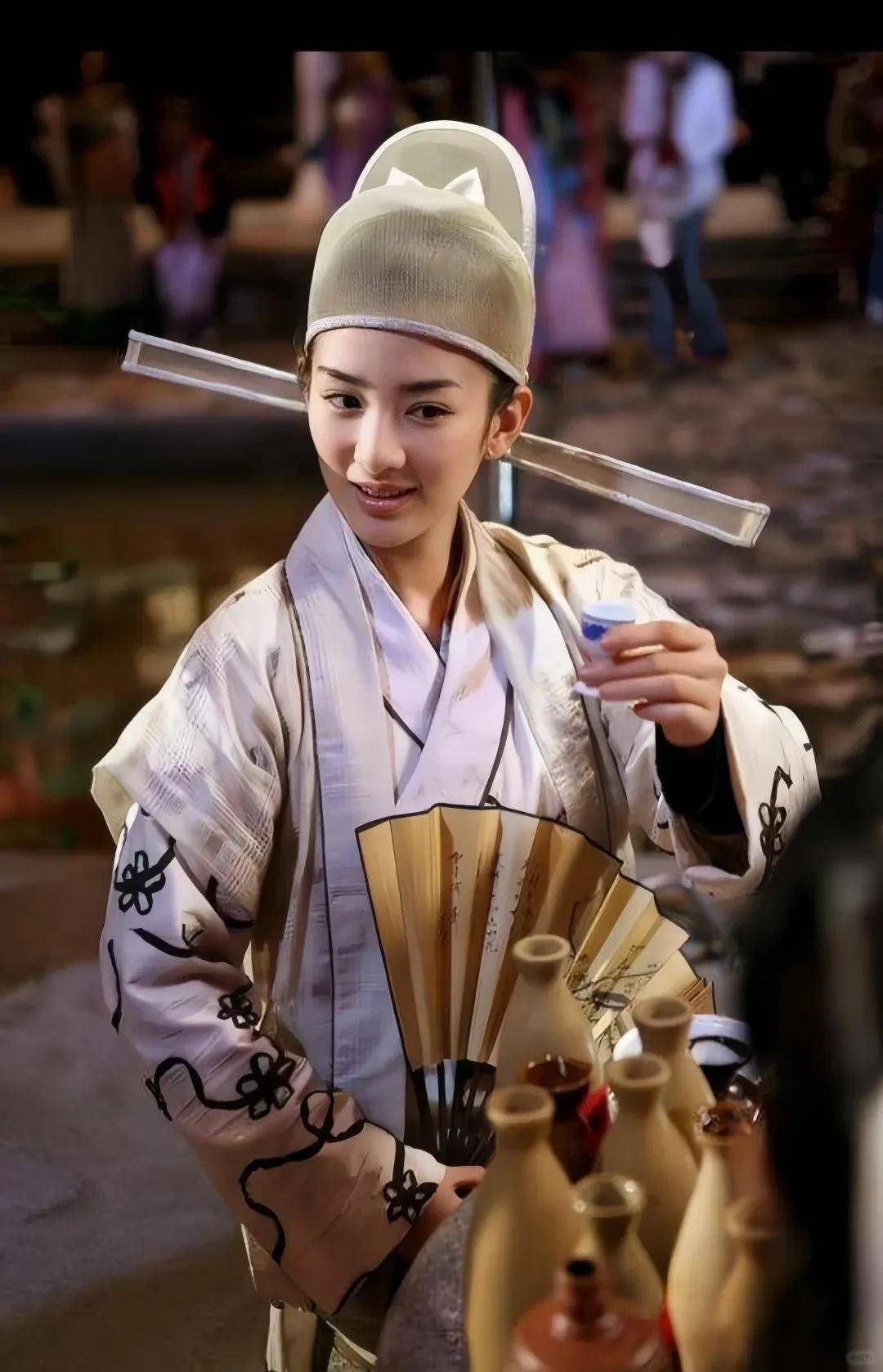 黄奕凭颜值当艺人!妩媚又英气,曾是女扮男装赛道天花板