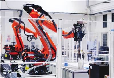 天津大学全国首创“实践成果”通道 把硕士论文写在实践中