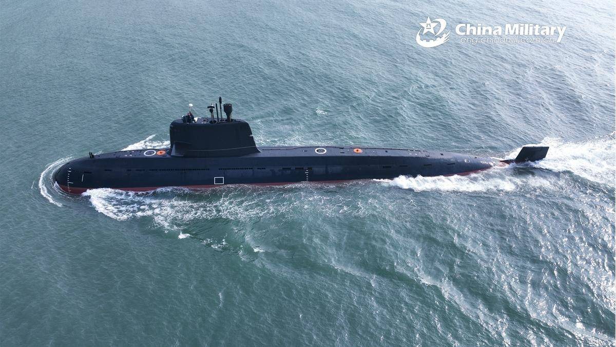 就离谱！中国“基洛”服役20年回娘家，遇到刚入列的新“基洛”？