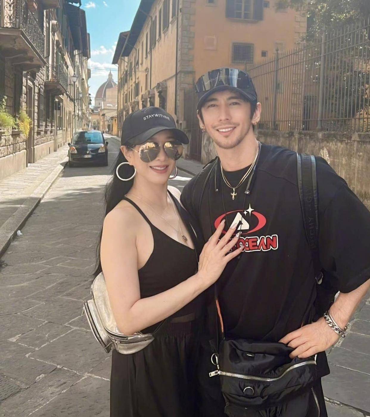 考古|张伦硕称张维伊像以前的自己 ，曾娶大11岁钟丽缇被嘲，如今成为重组家庭中教科书般的男人？