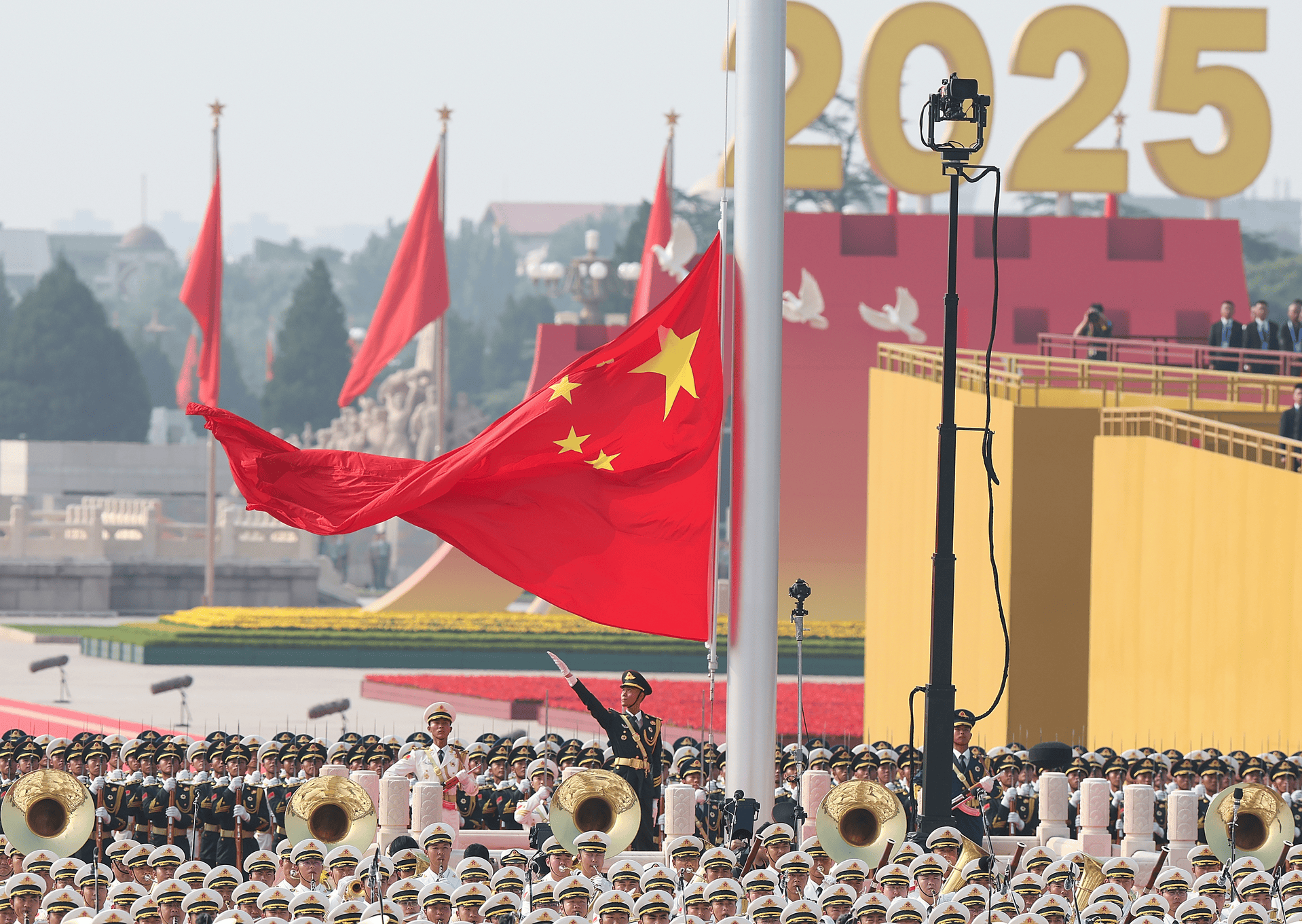 观看“九三"阅兵的感慨与感悟