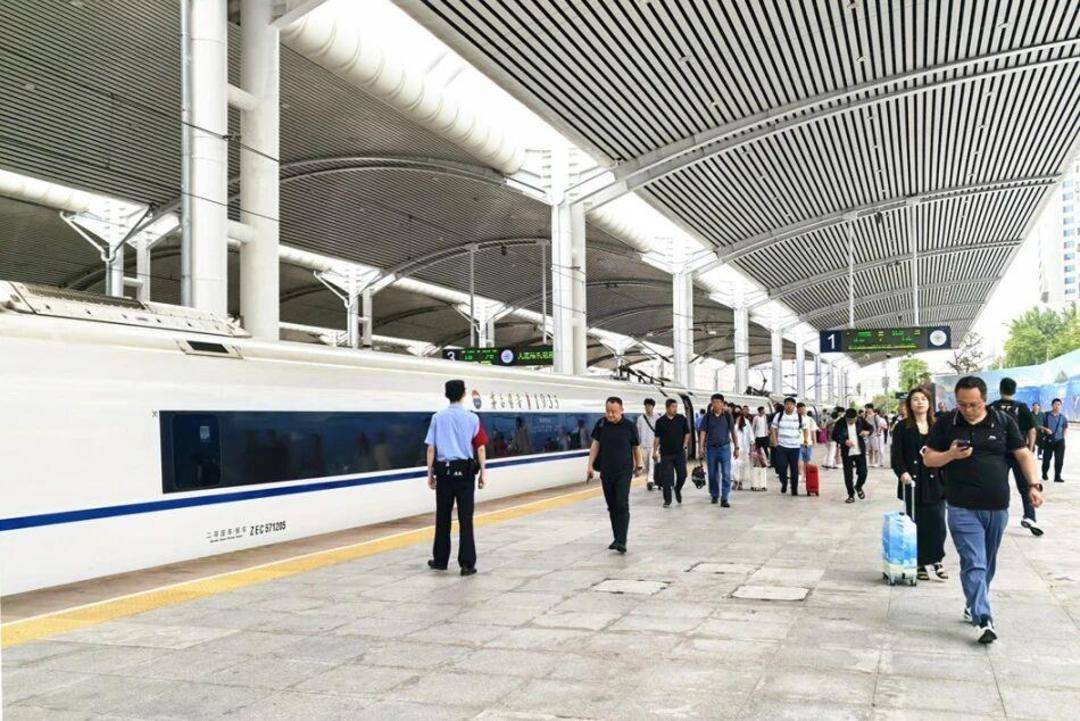 赶火车跑错车站？别慌 速看解救指南→