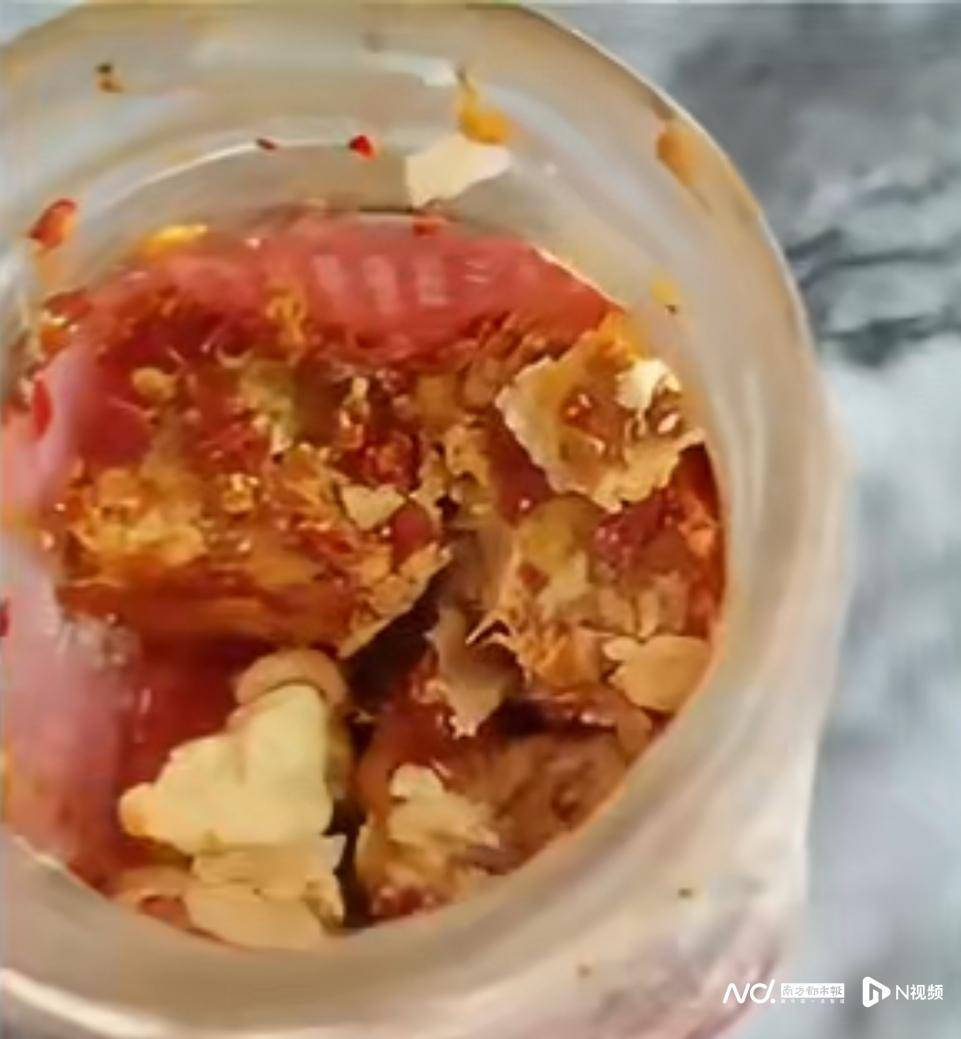 事发佛山！有市民网购的豆腐乳内有蛆虫蠕动